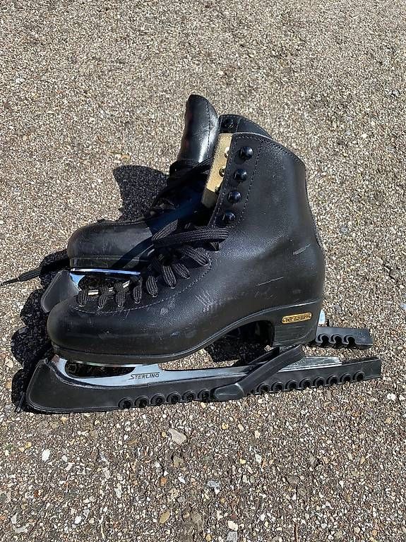 Schlittschuhe: Schlittschuhe schwarz – Gebraucht aus Reinach AG von PINKY017