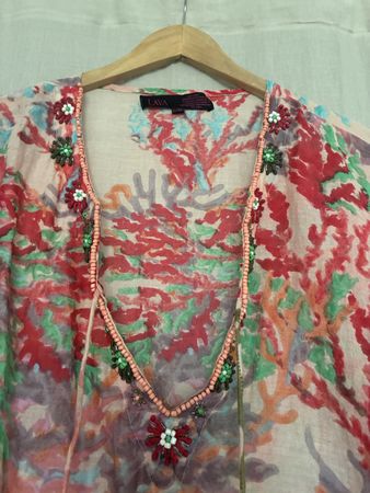 Kleid LAVA Tunika Print Perlen Verzierungen Grösse S M