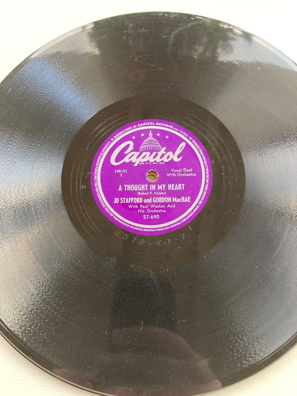 Vinyles: 4 Schellackplatten mit Jazz- und US - Schlagermusik – D'occasion à Altstätten SG par orthophonix 3