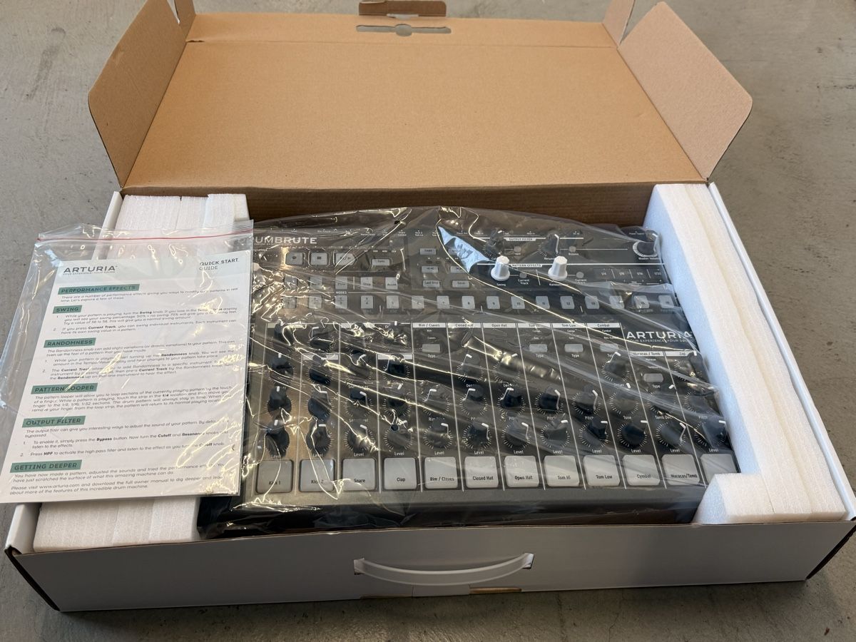 Arturia Musikinstrumente: Arturia DrumBrute Analog Drum Machine – Neu (gemäss Beschreibung) aus Reinach BL von AninaFinds 3