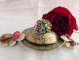 Bunte Perlen  Ring aus Rocaillen perlen