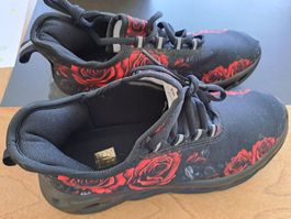 Halbschuhe Gothic / Rosen /schwarz Grösse 42 NEU