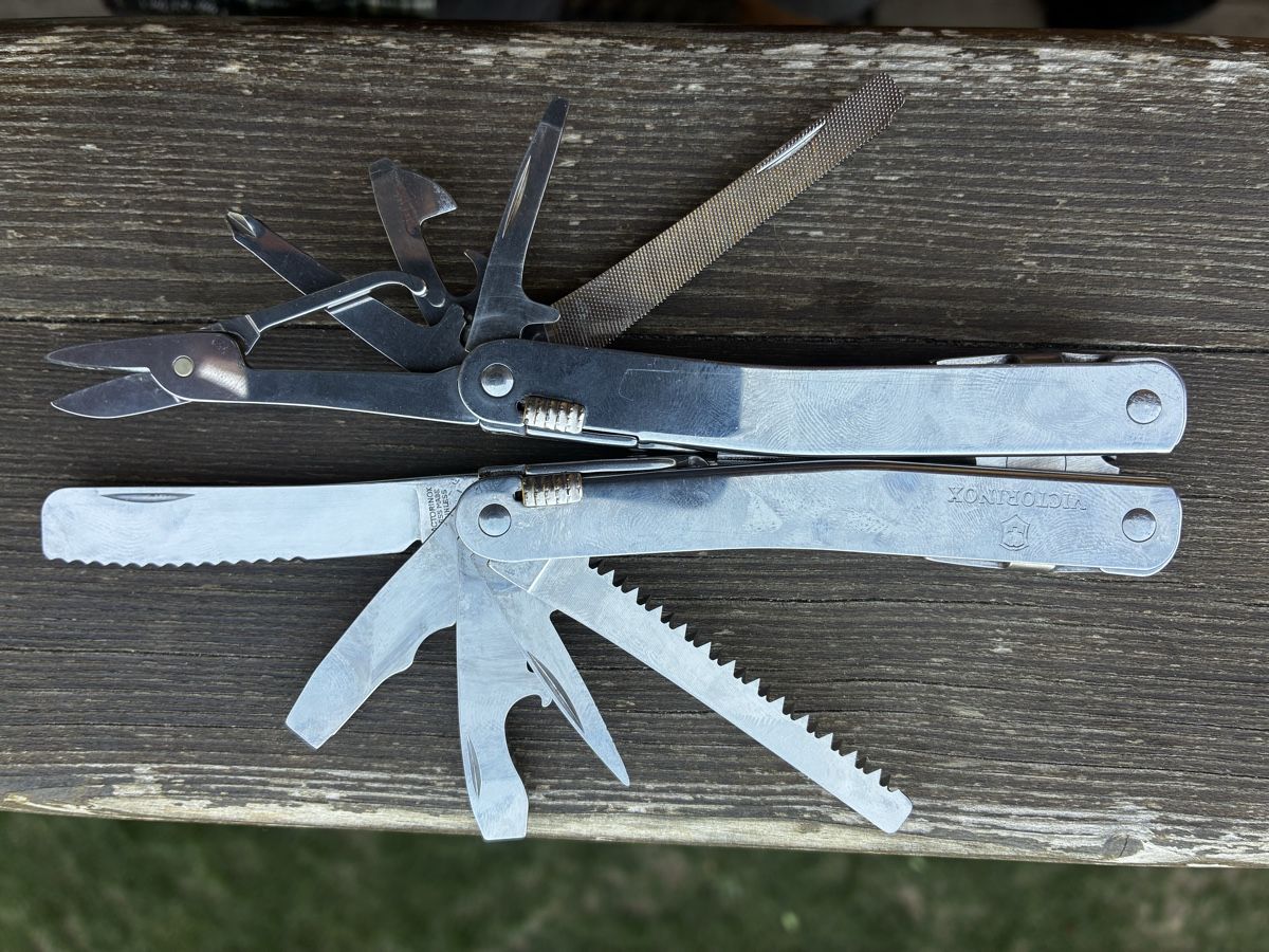 Victorinox Accessori: SWISS TOOL SPIRIT X PLUS – Usato da Saxon venduto da nic_k9ch 3
