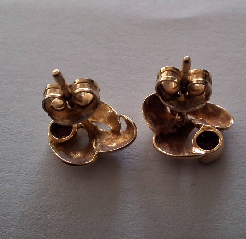 Orecchini pendenti & Orecchini a lobo: Ohrstecker gold, vintage – Usato da Weggis venduto da daisyflower 4