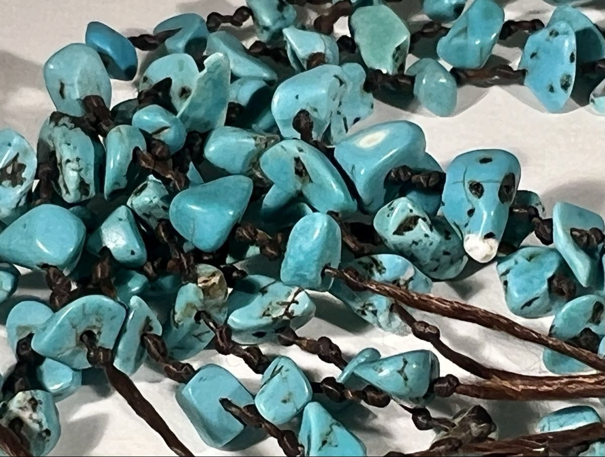 Ketten: Collier vintage 70s 4 rangs chips turquoises – Gebraucht aus Genève von DELIRBEADS 6