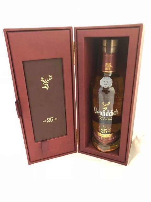 Glenfiddich Spirituosen: GLENFIDDICH 25YO SINGLE MALT WHISKY – Neu und originalverpackt aus Schönenwerd von 1952kv 1