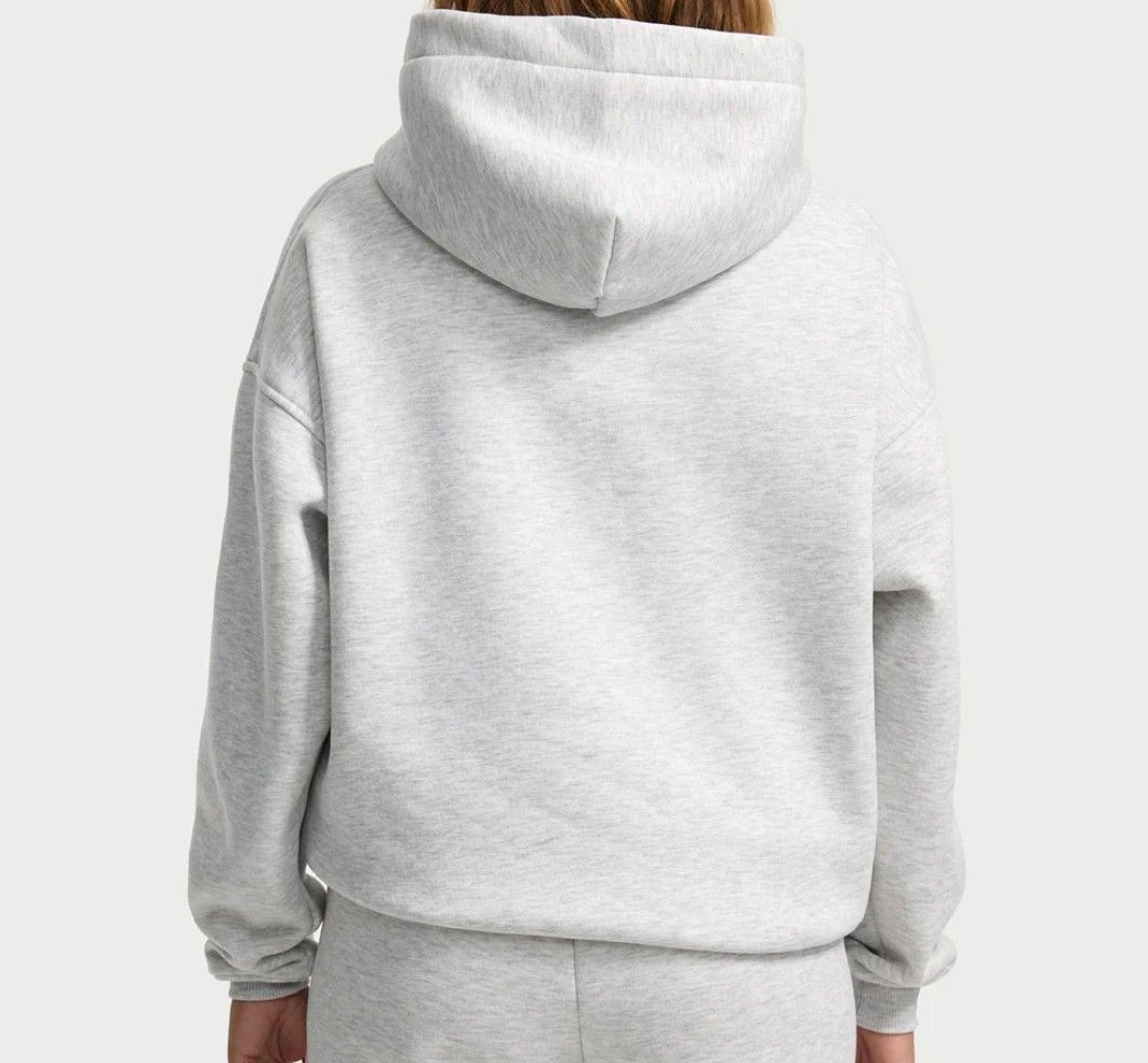 Oace Maglioni & Felpe: Oace Basic Hoodie Women Heather Grey Gr. L – Usato da Neuenhof venduto da Meetyourneeds 1
