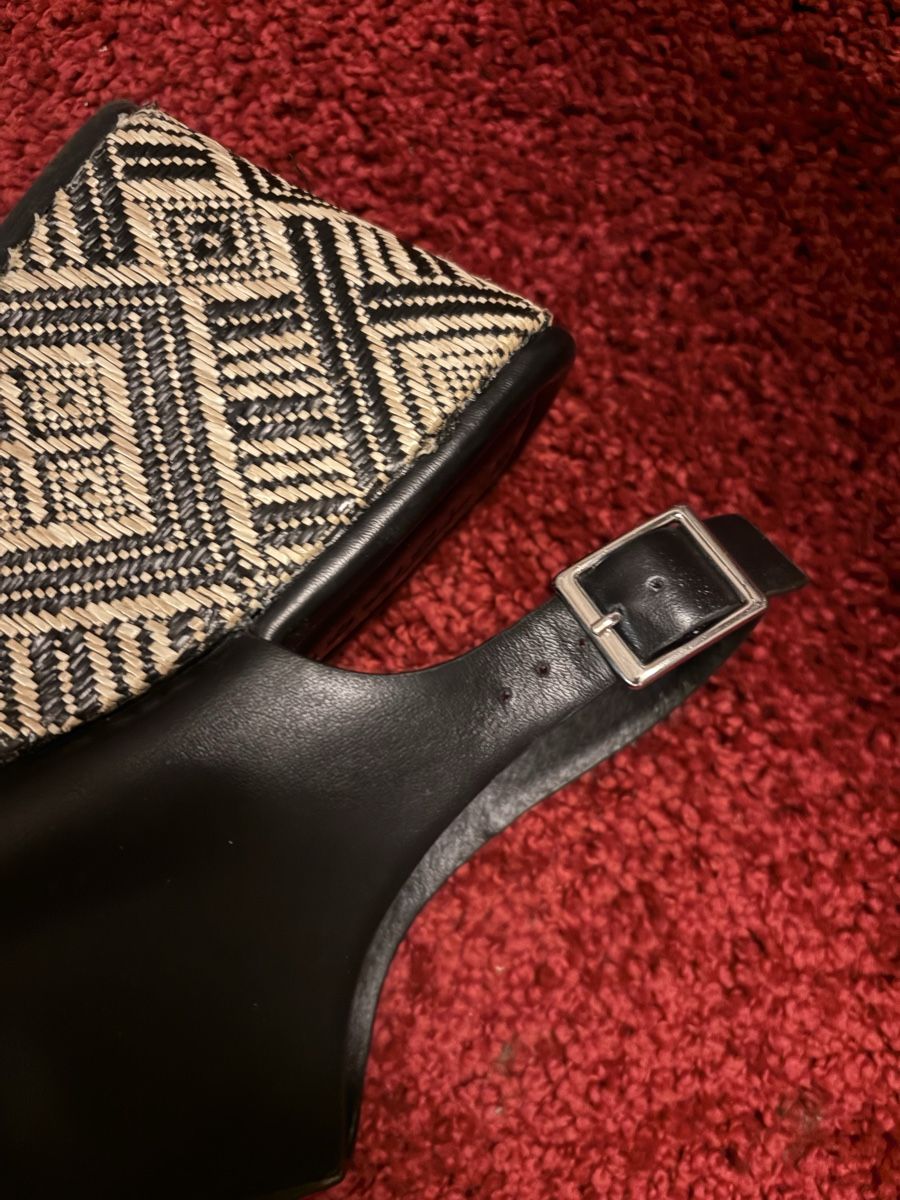 Damenschuhe: Sandales plateau p.39 – Gebraucht aus Sion von DayJenn 2