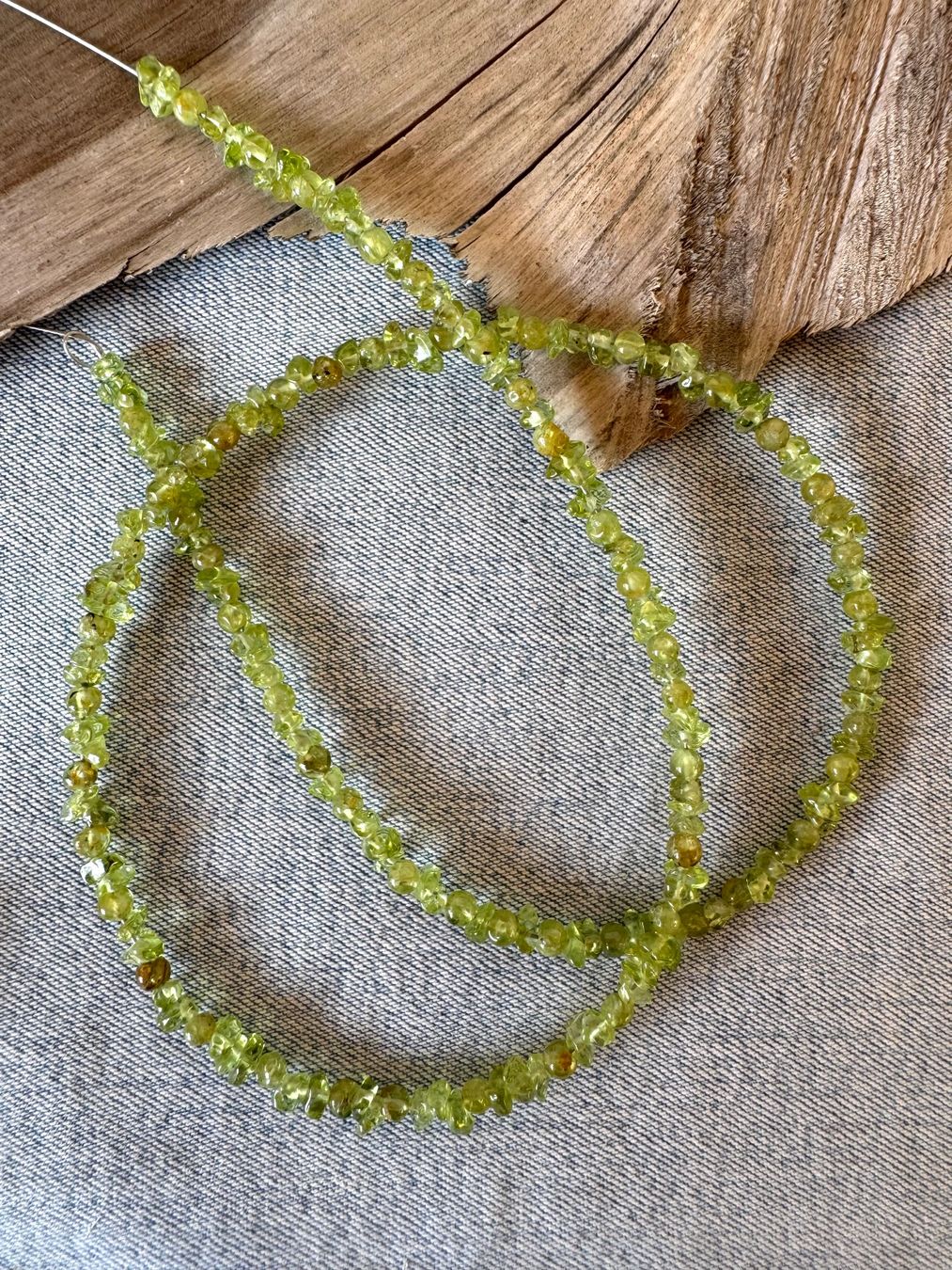 Catenine: Peridot. Olivin   extra  wilde Nugget Form + rund     48cm – Nuovo e nell'imballaggio originale da Leuggern venduto da gemshow 3