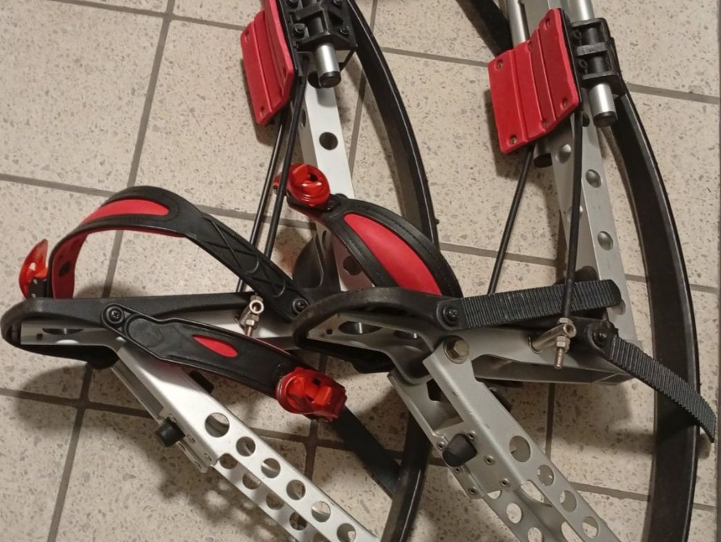 Hometrainer: Superschnäppchen!! POWERISER/Sprungstelzen -  Marktleader!! – Usato da Zürich venduto da Ppp111 1