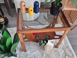 Table basse vintage cuir et verre, style scandinave