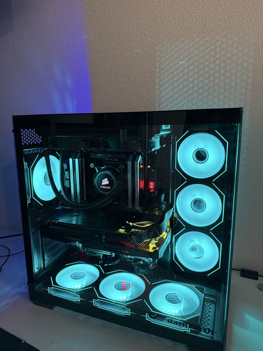 Asus Schede grafiche: Asus ROG Strix GTX 1080ti – Usato da Villmergen venduto da ivancitomm99 1