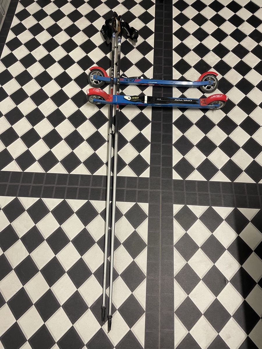 Skis: Rollski KV+ – D'occasion à Flawil par obo_fq8b 2