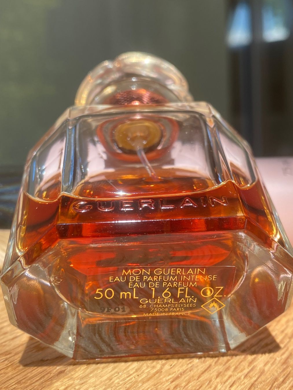 Guerlain Profumi & Eau de Toilette: Mon Guerlain Eau de Parfum Intense 50ml – Usato da Bützberg venduto da moeide 1