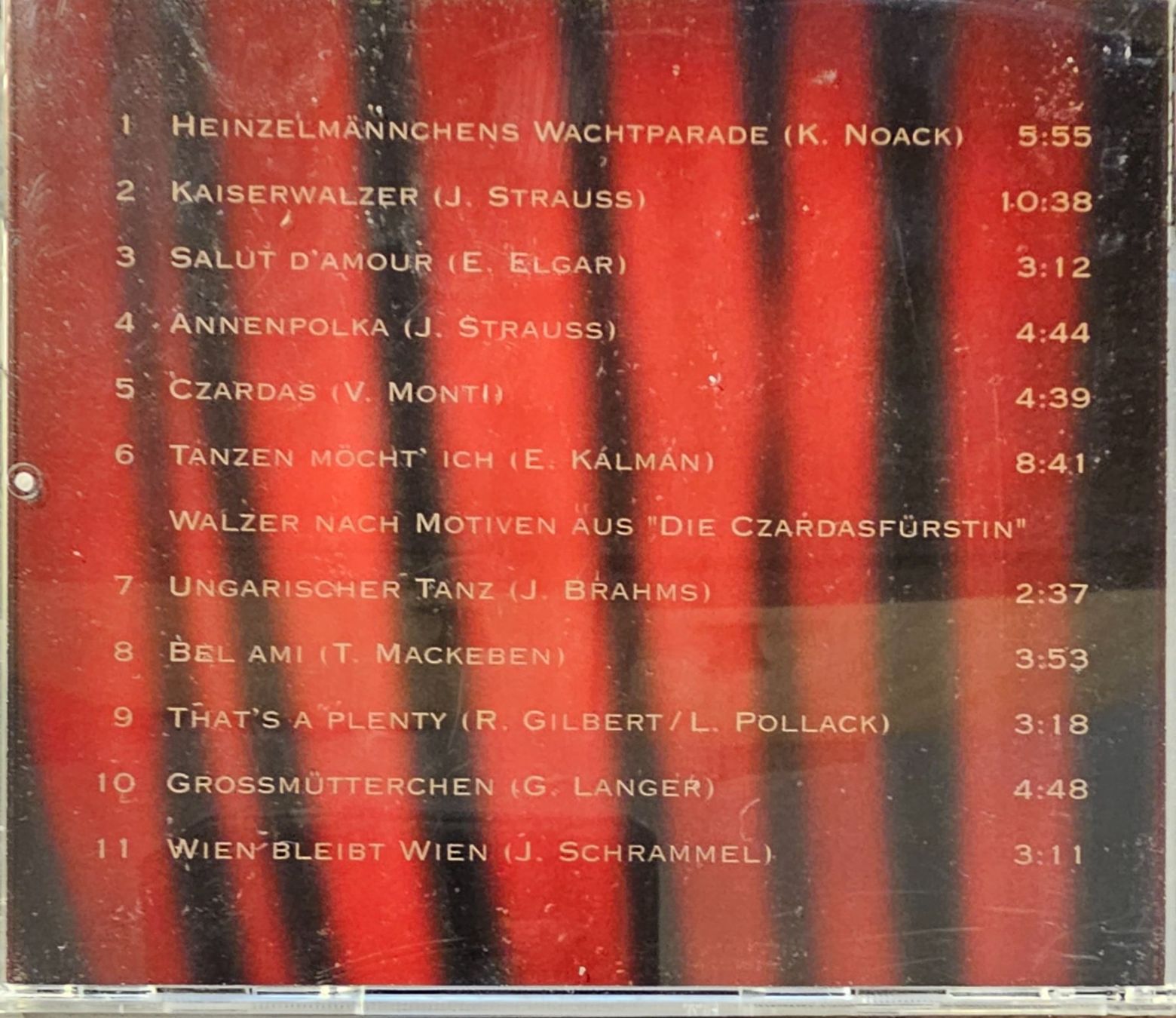 CD: Thé Dansant - Salut D'Amour – Usato da Wahlen b. Laufen venduto da Cg10 1