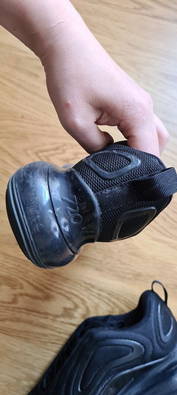 Nike Scarpe per ragazzi: Nike Air Max 720 Kinder 37.5 – Usato da Zürich venduto da Simonikus 6