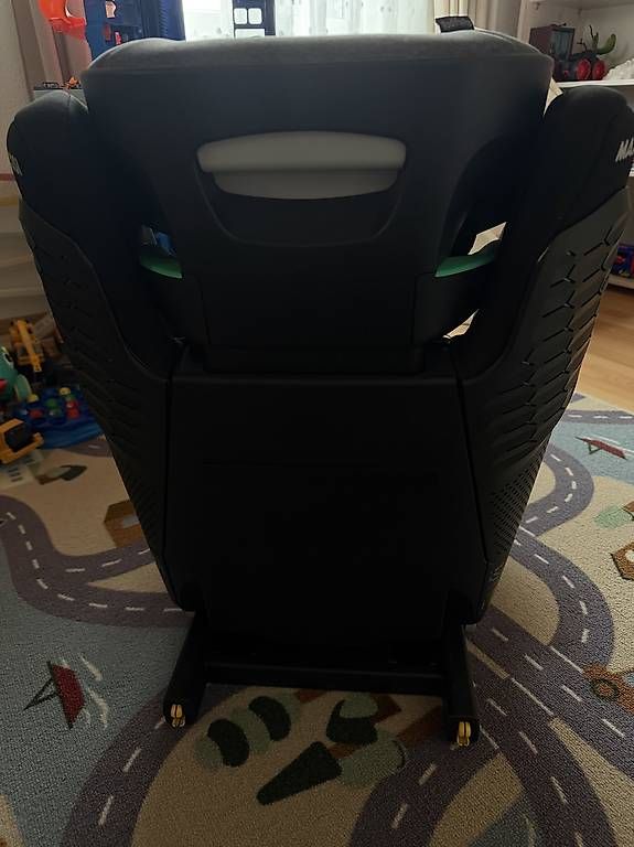 Maxi-Cosi Seggiolini per auto: Kindersitz Maxi Cosi RodiFix Pro mit ISOFIX – Usato da Goldach venduto da tab_njk8 1