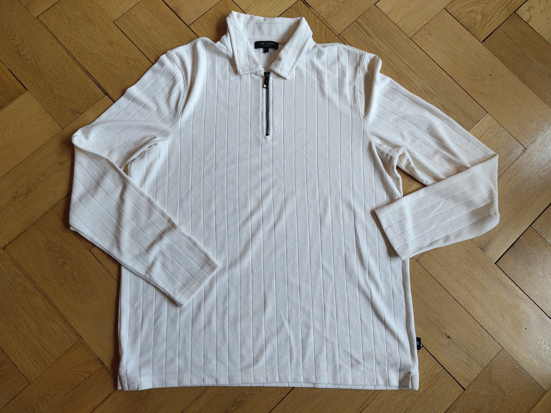 Pulls & Sweat-shirts: Pullover – D'occasion à Bern par Linii