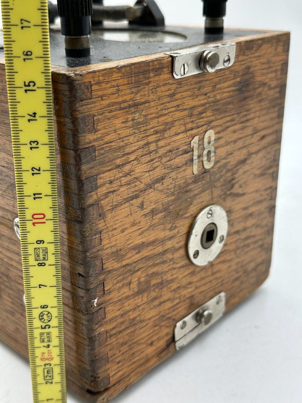 Messen: Vintage Voltmeter / Megaohm Meter Messgerät – Gebraucht aus Luzern von Lager6640 8