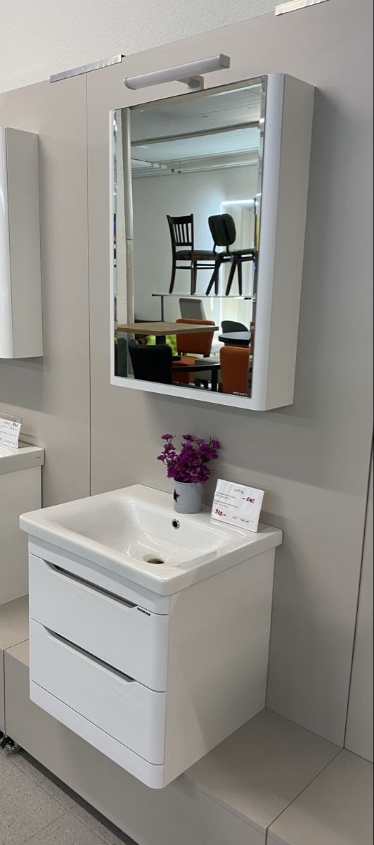 Mobili per bagno: Neues Badmöbel-Set mit Spiegelschrank – Nuovo (secondo la descrizione) da Root venduto da Lavaline 3