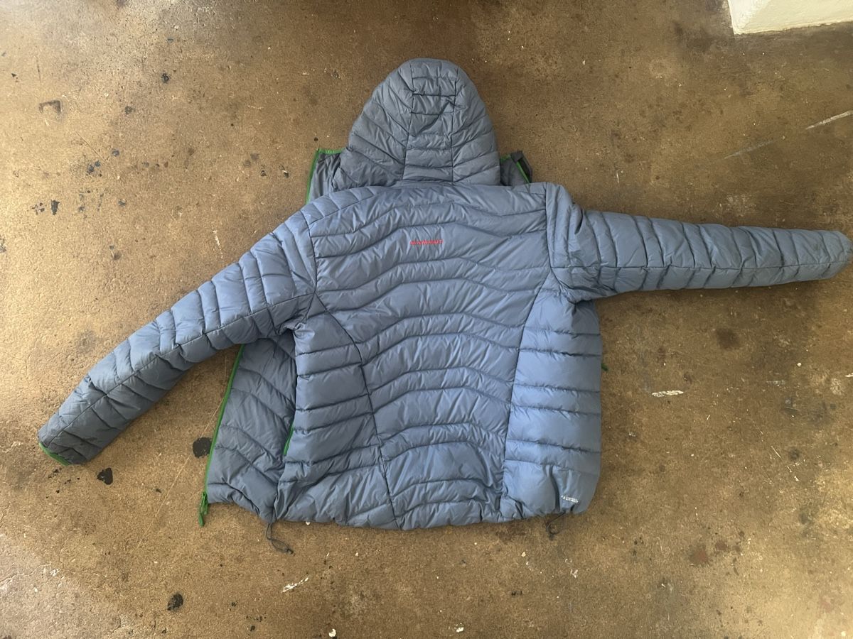 Mammut Giacche: Mammut Daunenjacke sehr leicht  – Usato da Biel/Bienne venduto da BelaBoe 1