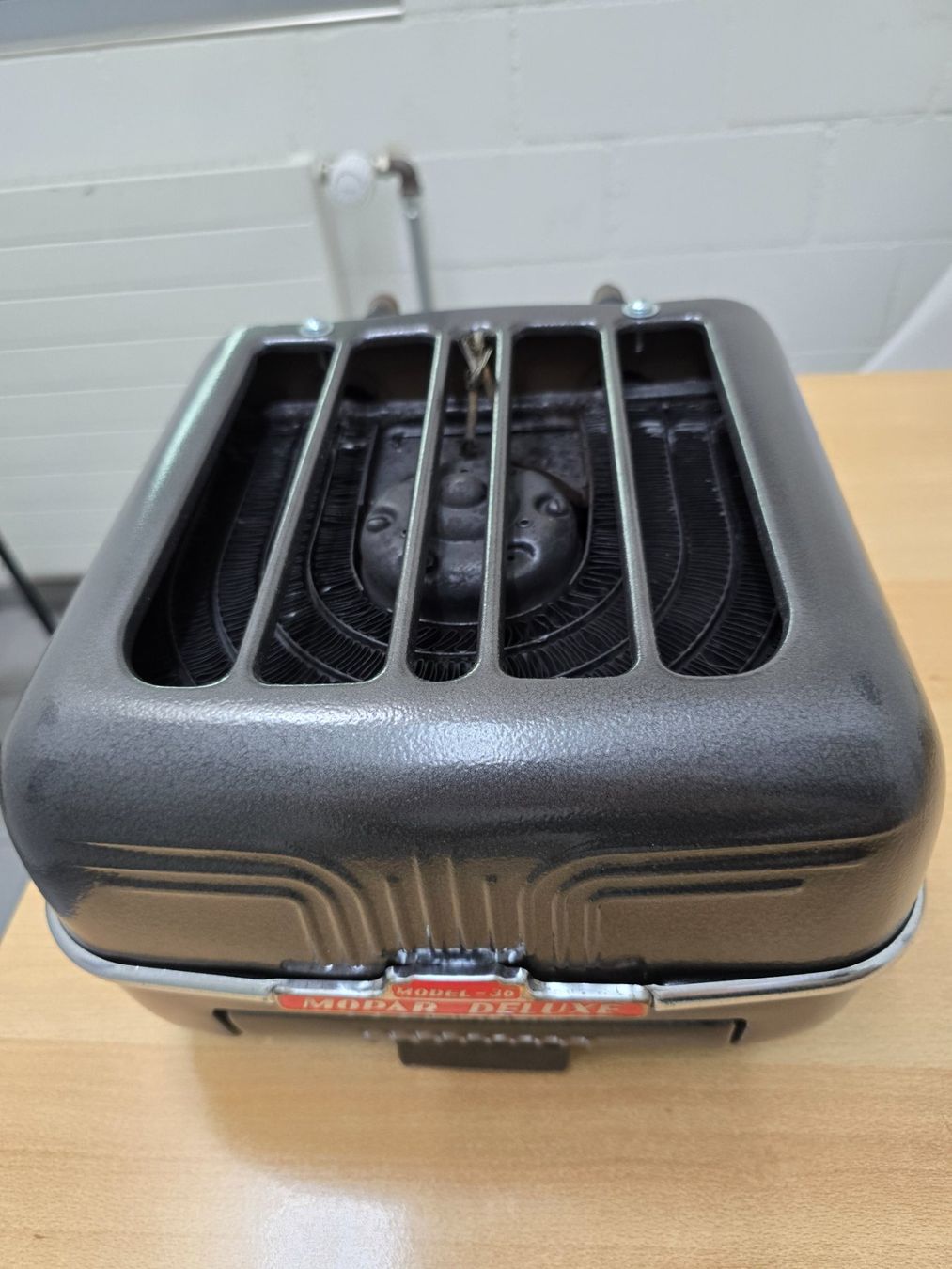 Radiateurs: Mopar Oldtimer Heizung – D'occasion à Hüntwangen par Scarciglias-Antiques 4