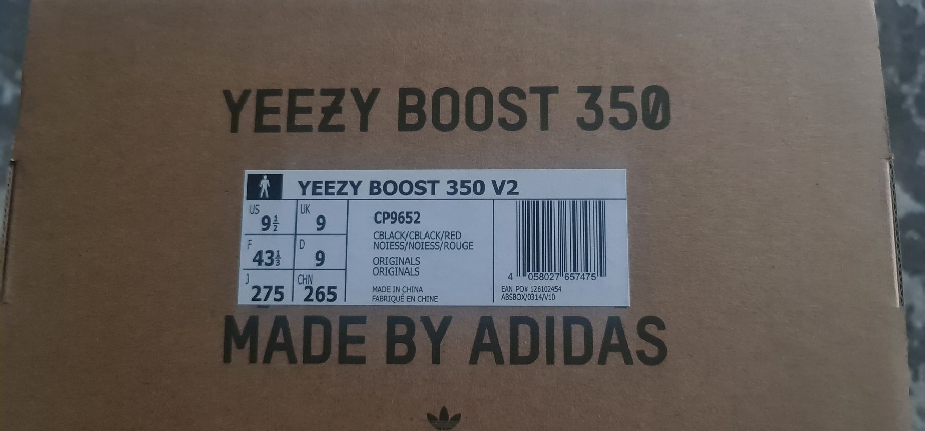 Adidas Scarpe da uomo: Yeezy Boost 350 V2 Neu Gr. 43,5 originalverpackt – Nuovo e nell'imballaggio originale da Hombrechtikon venduto da Multivan2010 5