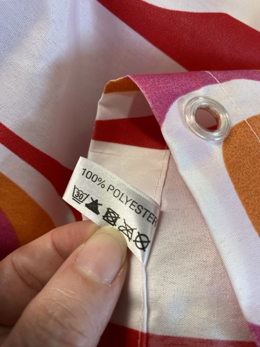 Tende: Duschvorhang rot/pink/orange gebraucht – Usato da Hausen AG venduto da corinne_g 1