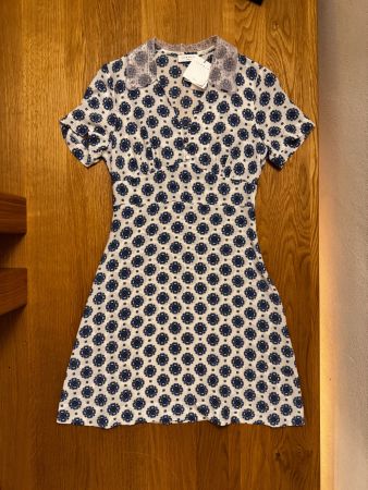 neu SANDRO romantisches Kleid aus Seide feminin A-Line