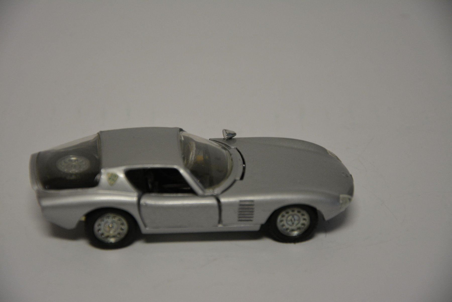 Alfa Romeo Modellautos: Alfa Romeo Giulia 1600 "Canguro" , 1:43 – Gebraucht aus Goldach von Feivel9 4