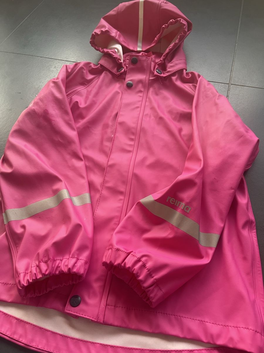 Reima Vestes & Manteaux: Reima Regenjacke, pink,Grösse 128, – D'occasion à Feldbrunnen par cleo09 2