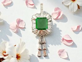 Smaragd - Diamant - Anhänger, Smaragd 2.6 ct, Diam. 3.05 ct