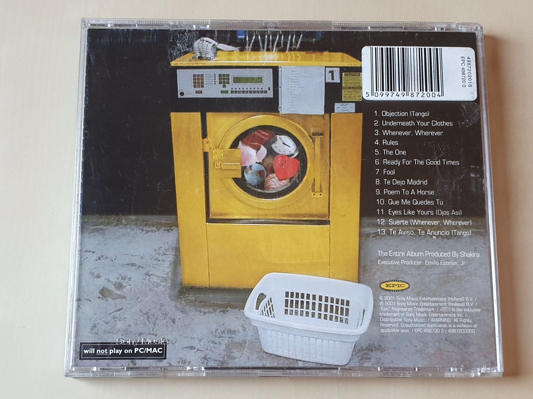 CDs: Shakira Laundry Service – Gebraucht aus Stansstad von collectorsshop 1