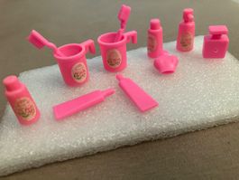 11 pinkfarbene Accessoires für das Puppenbadezimmer, neu