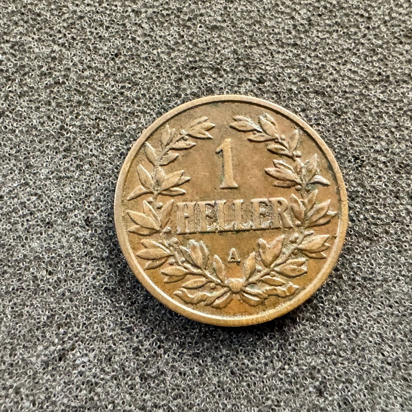 Tutti le monete: 1 Heller Deutsch Ost Afrika 1906 – Usato da Reitnau venduto da Coinhouse