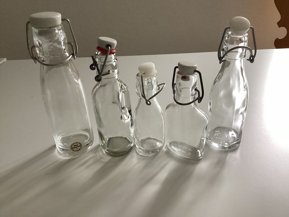 2x Kleine Segenswasser-Fläschchen Aus Glas - Mit Relief Für Unterwegs & Zu Hause