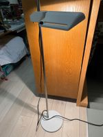 Stehlampe Arteluce A700 Bruno Gecchelin?