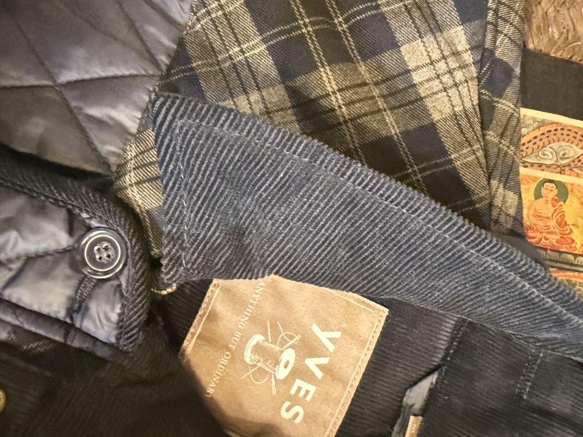 Vestes: Navy quilted  jacket for men  – Neuf (Voir description) à Versoix par pen_6hgs 4