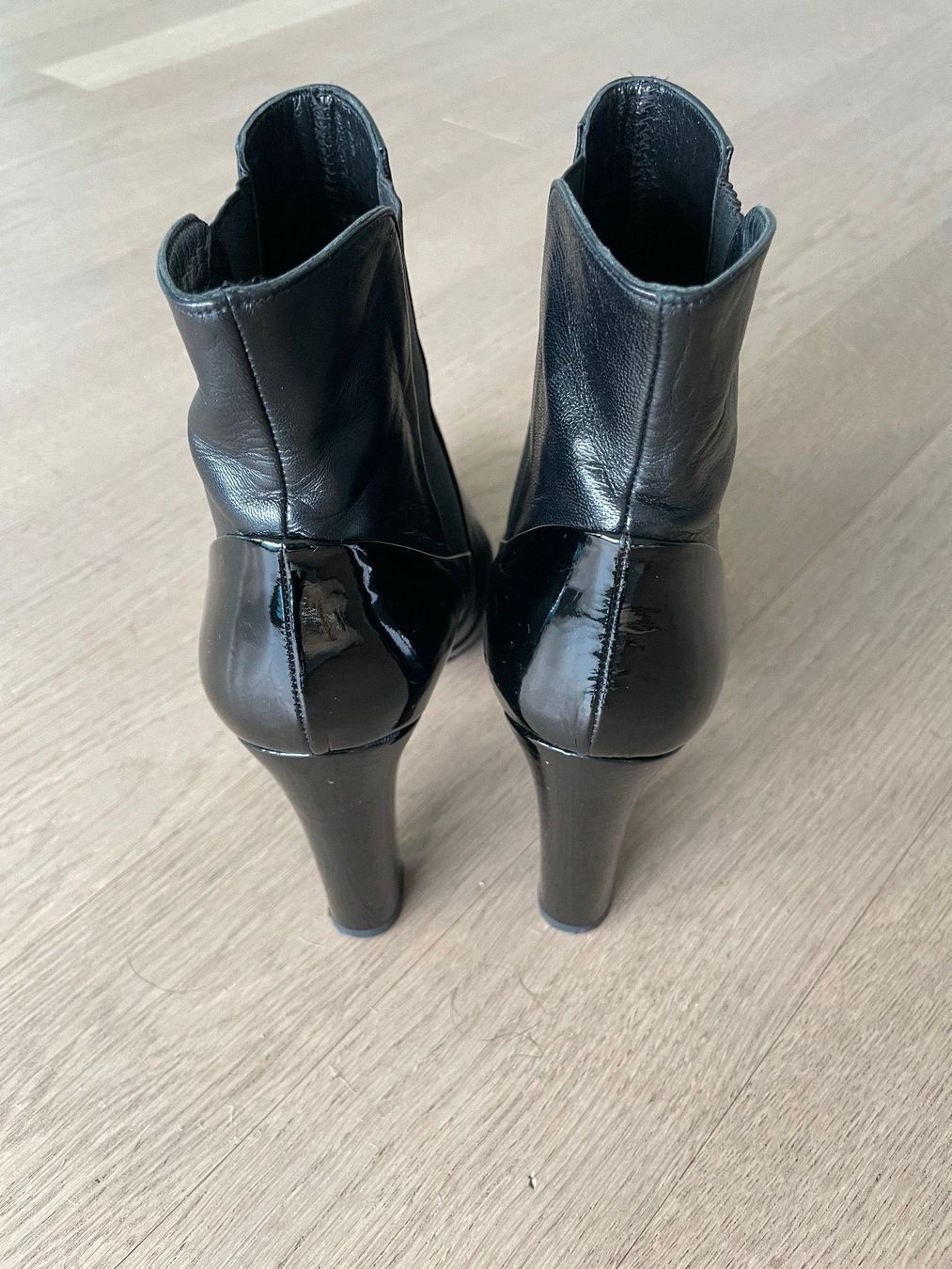 Scarpe da donna: BOTTES PEDRO DEL HIERRO – Usato da Morges venduto da Igp10 1