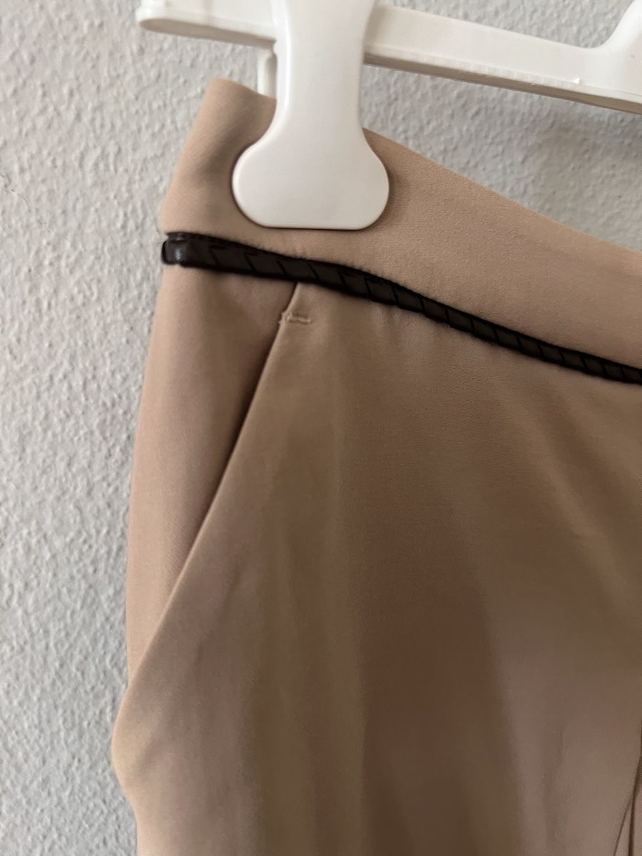 Max Mara Pantaloni: Hosenjupe Max Mara, Gr. 36, beige – Usato da Solothurn venduto da Brini06 2