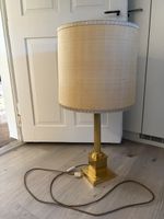 Antiker Leuchter goldfarben mit Stoffschirm