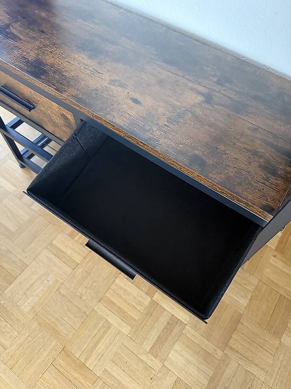Guardaroba: Garderobe – Usato da Zürich venduto da car_55kf 4