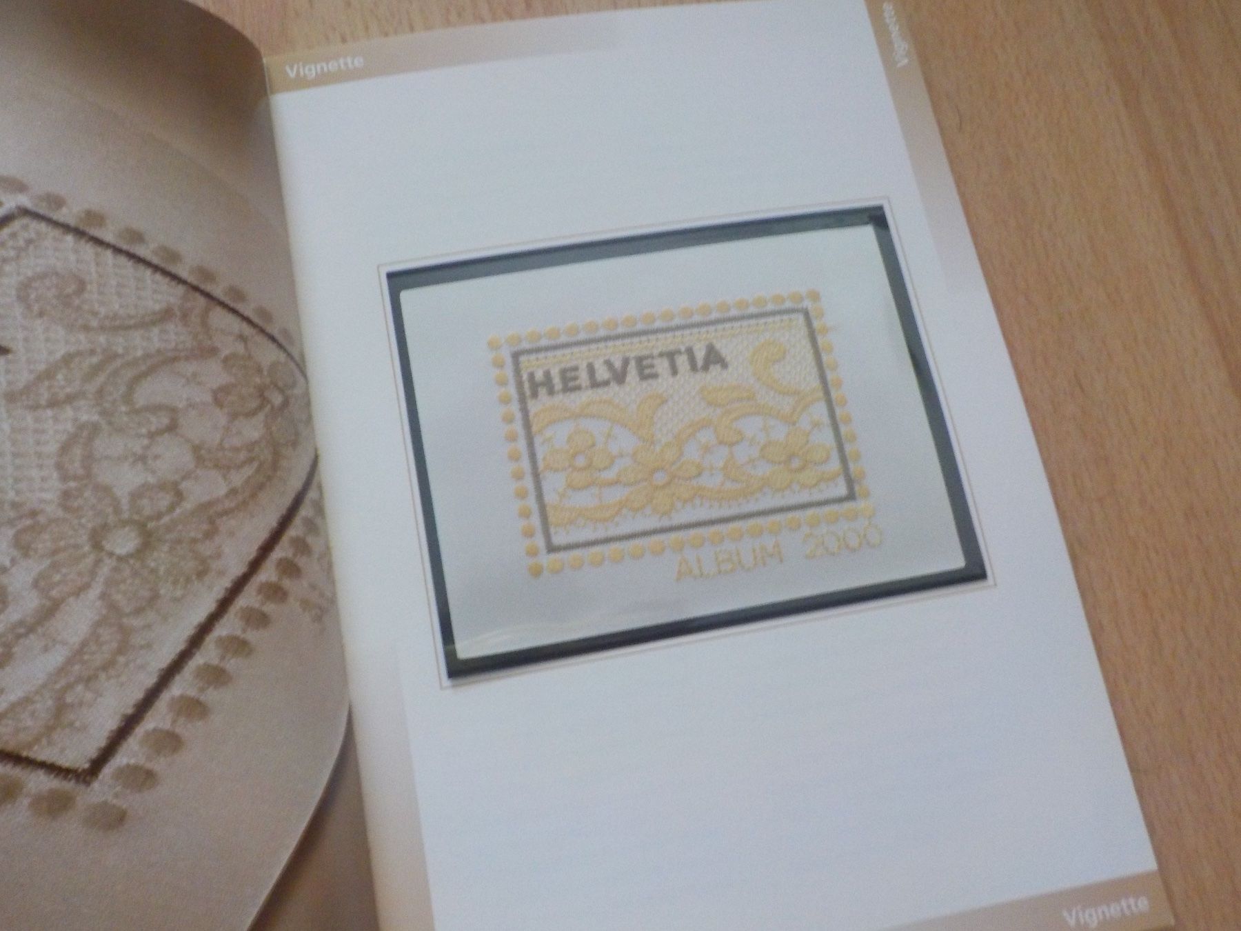 Tous les timbres: Schweizer Briefmarken Album 2000 – D'occasion à Neuenegg par superbear123 1