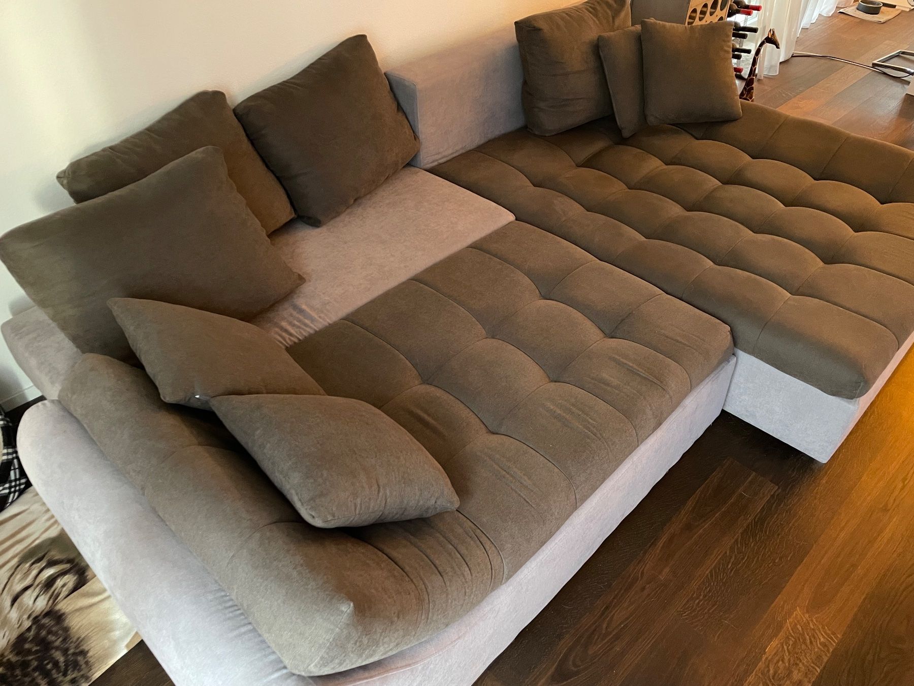 Mömax Divani: Ecksofa mit Bettfunktion, anthrazit/grau, neuwertig. – Usato da Nottwil venduto da Resu77 8