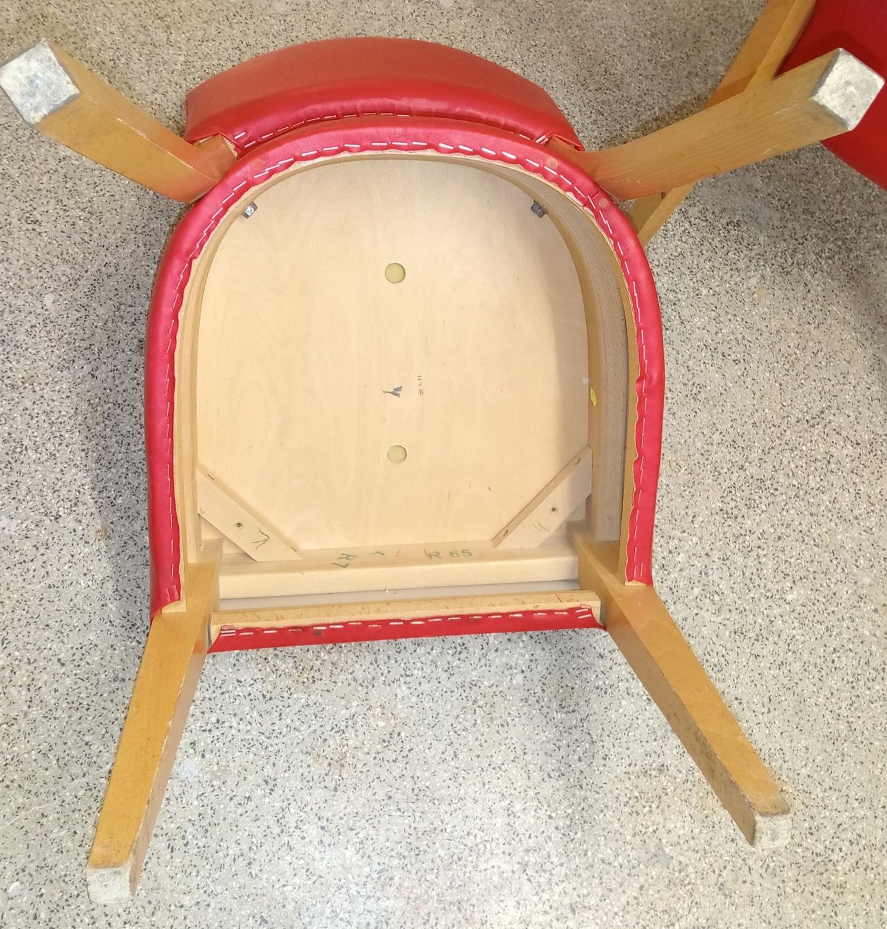 Chaises: Chaises de bistrot / salle à manger - 4 x – D'occasion à Le Locle par PereiraHugo 3