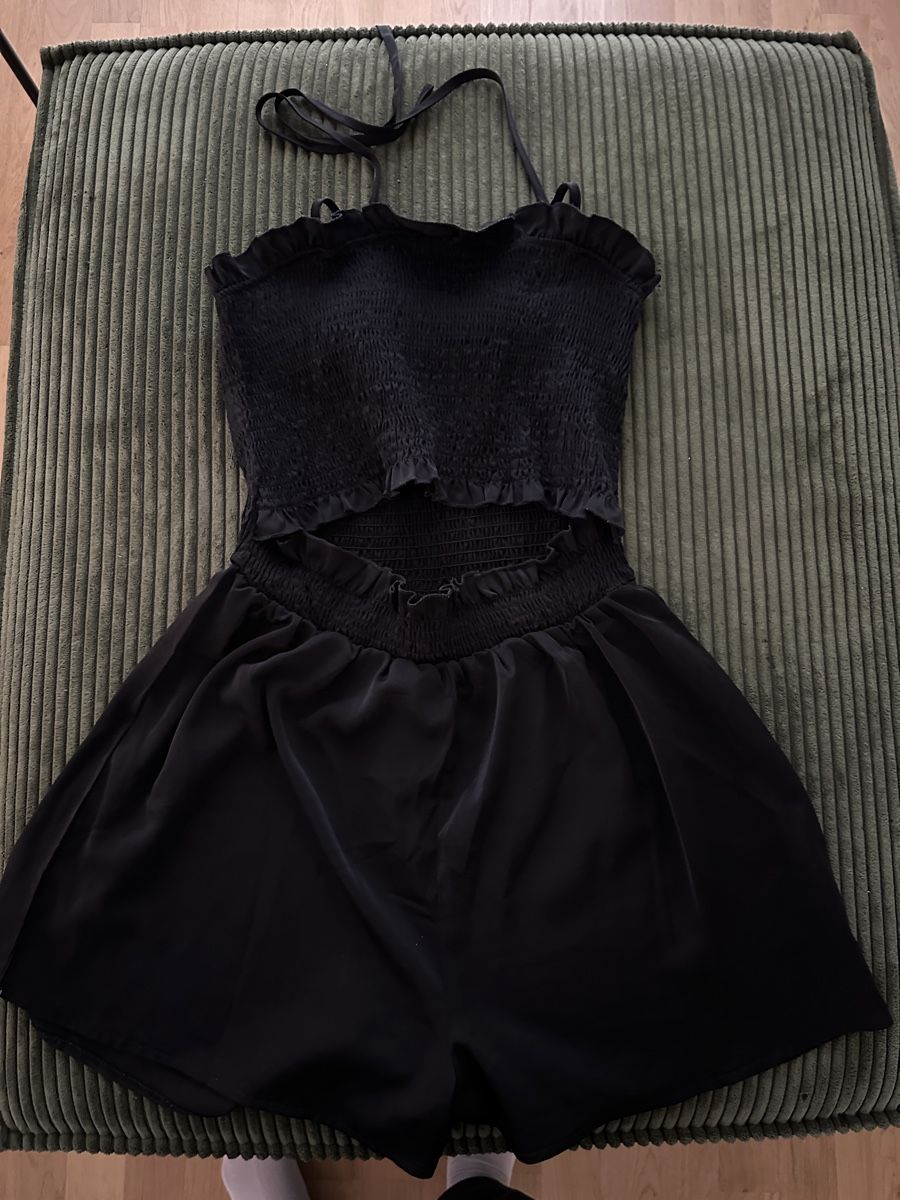 Shein Tute: jumpsuit (L) – Usato da Freidorf TG venduto da driftingforthrifting