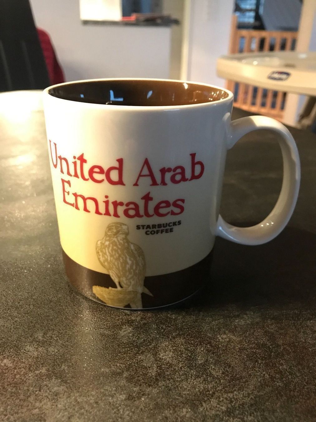 Starbucks Tassen: Tasse « Mug » Starbucks U.A.E – Gebraucht aus Vallamand von Bricbracbroc82
