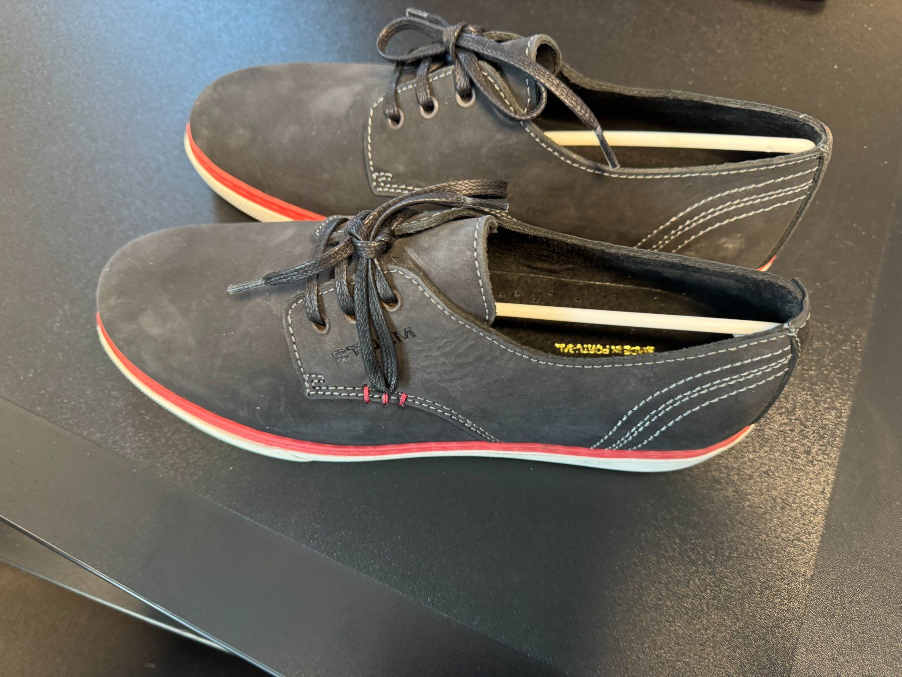 Herrenschuhe: Neue Herrenschuhe, nicht getragen – Neu (gemäss Beschreibung) aus Gränichen von lizama