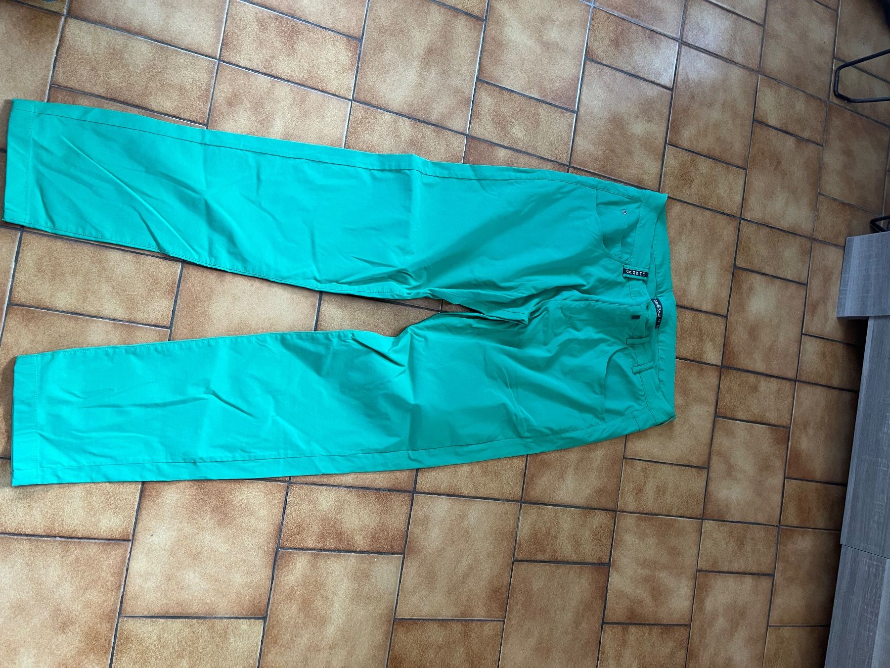 Pantaloni: Pantalon vert Taille 48 Chervo patricia – Usato da Veyrier venduto da kimedovapa 2