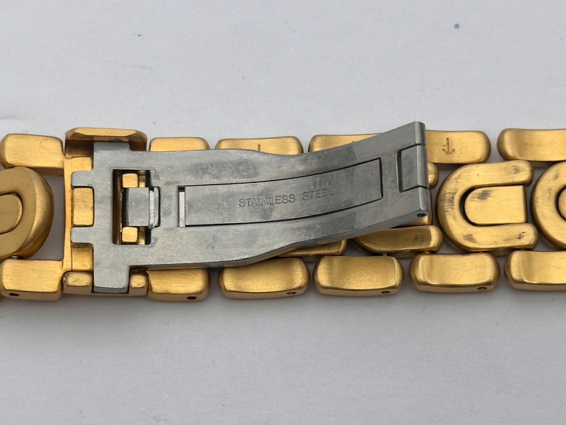 Universal Genève Uhren: Universal Geneve Corporate Band 18mm – Gebraucht aus Brüttisellen von AlphaOmega05 2